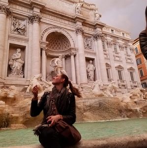 Meet your Posher, Emily